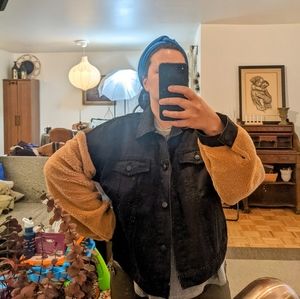 Black denim jacket with Sherpa sleeves